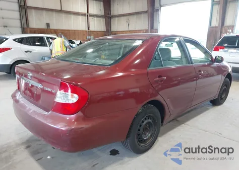 2003 Toyota Camry Le z USA, uszkodzony, nr VIN 4T1BE32K63U216986